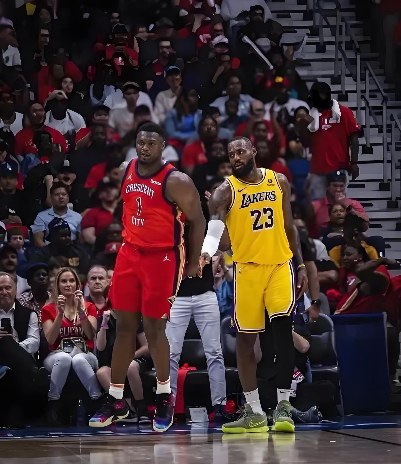 爱游戏中国新奥尔良鹈鹕训练开放日，今晚篮板制胜引欢呼，全明星赛在即，团队化学反应显著的简单介绍